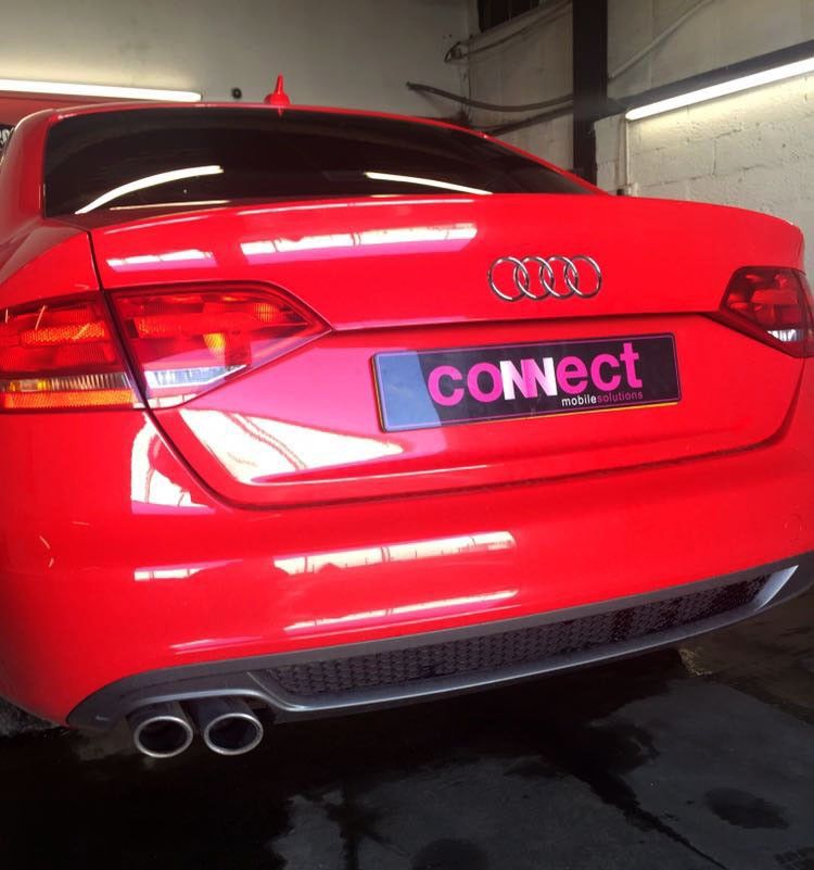audi_a4_b10_with_back_up_sensors_fitted_(2)