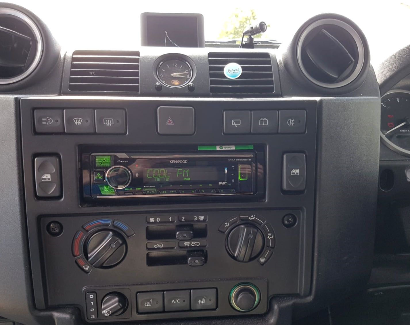 Land Rover Defender - Upgraded Bluetooth and Digital Kenwood Radio